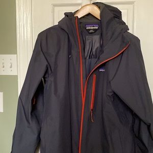 Patagonia ski jacket,medium gray goretex.